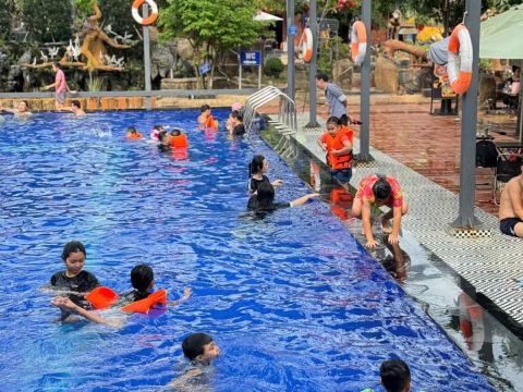 Hồ bơi Biên Hoà 