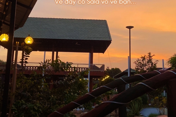 Hồ bơi - Cafe - Điểm tâm - Khách sạn nghỉ dưỡng - Đặt tiệc